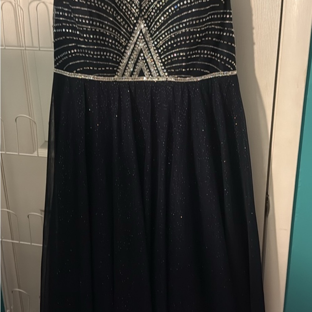 Elegant Black Evening Gown